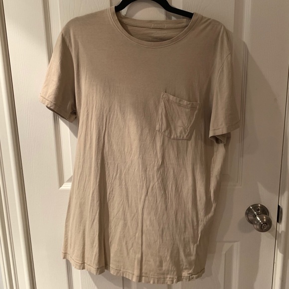 Urban outfitters tee - Picture 1 of 3